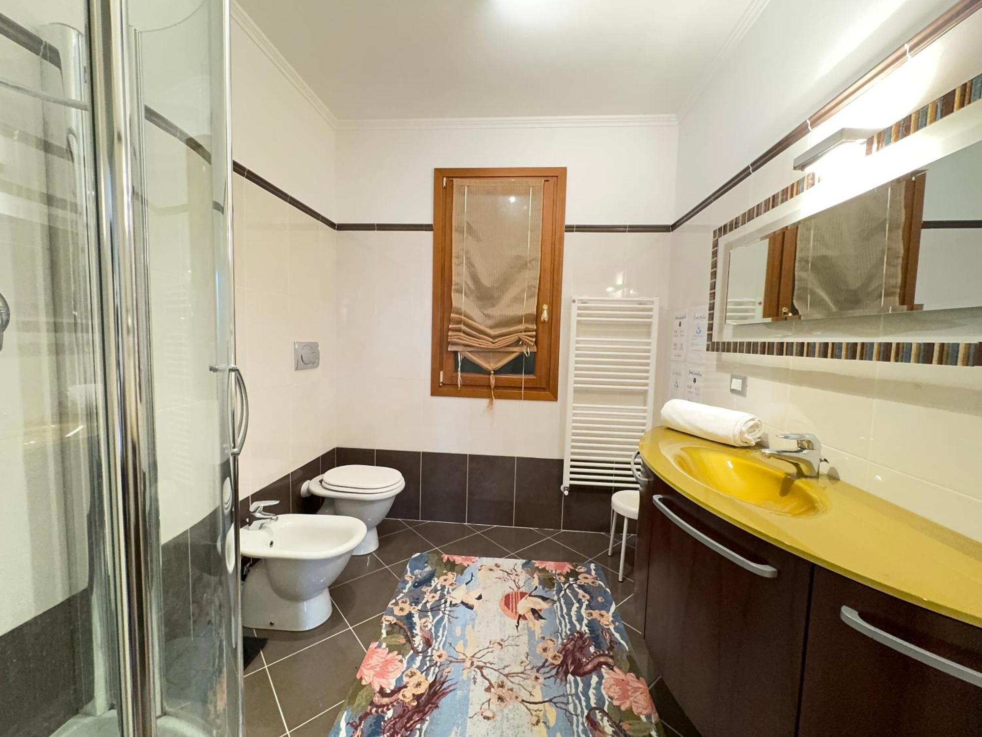 Casa Perfetta Per Grandi Famiglie, Con Jacuzzi Villa Bevera  Ngoại thất bức ảnh